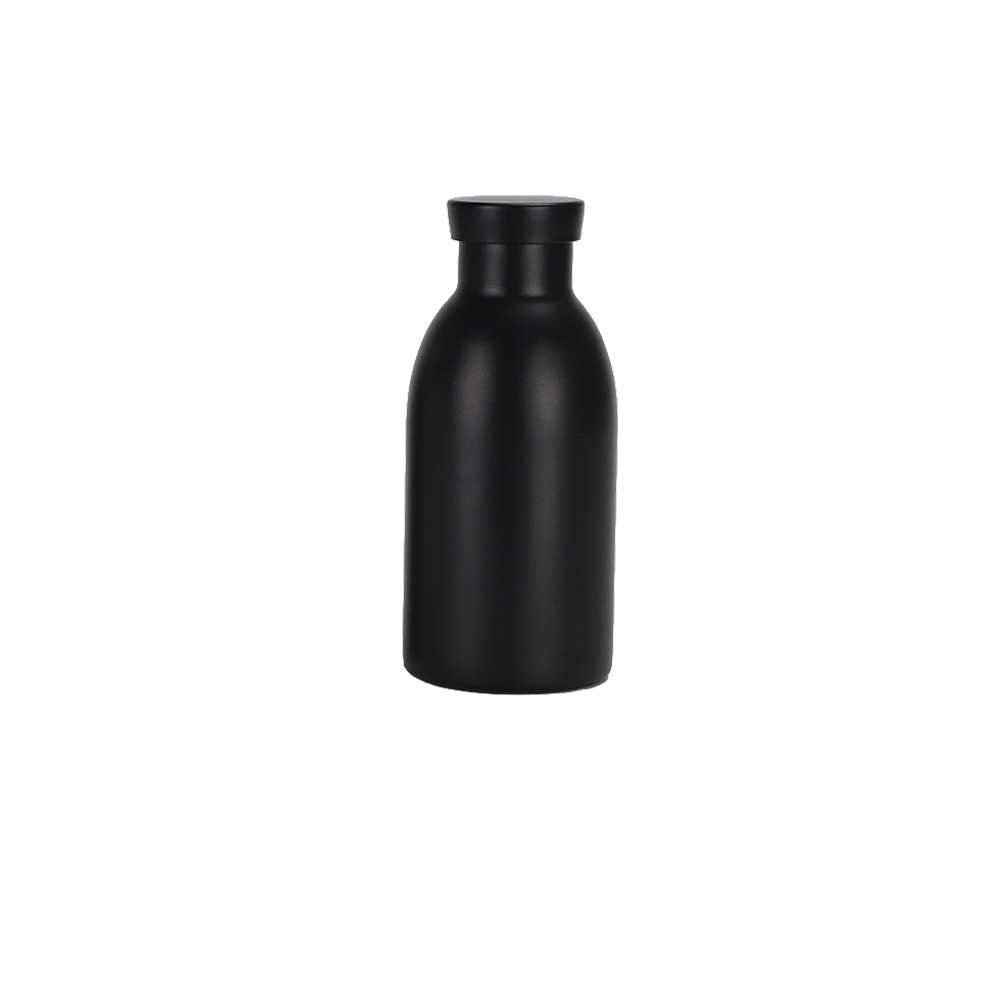 TUM047 产品_Drinkware - Bottle Only - Black