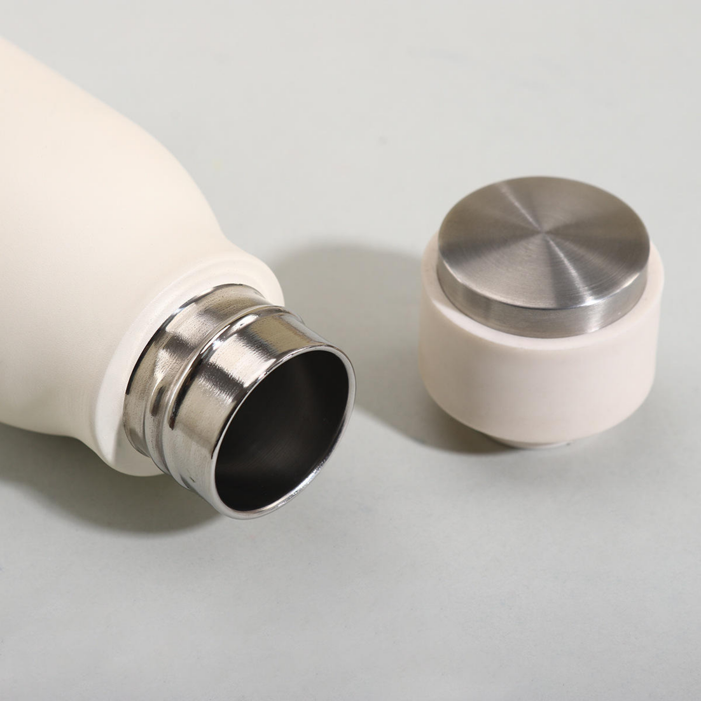 Wholesale Custom Logo 17oz Narrow Mouth Insulated Bottle - Product Image 2